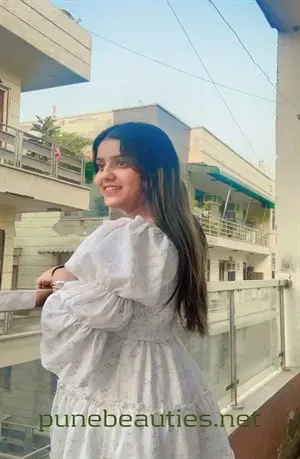 priya Callgirl service in Pune