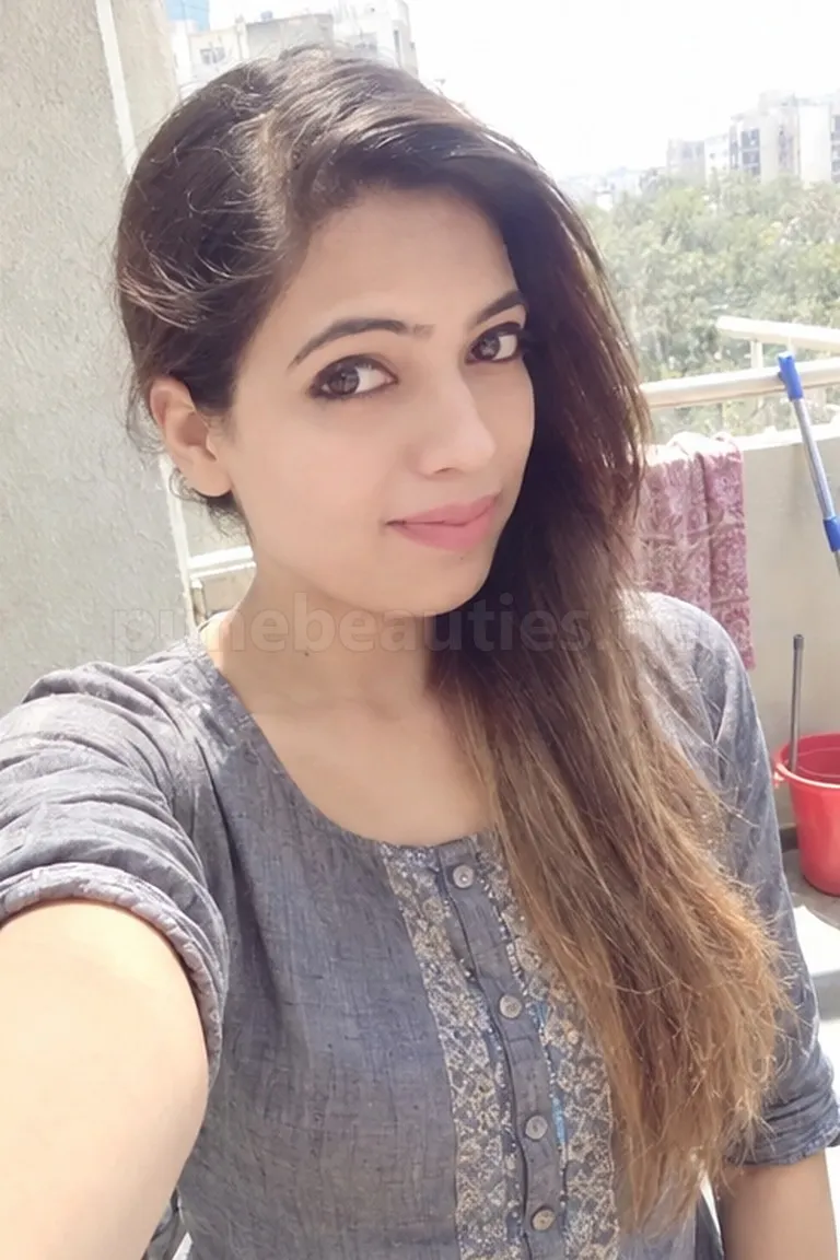Mona, escort in Viman Nagar, Pune &ndash; photo 2