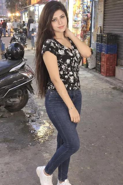 Shalvi, escort in Vishrantwad, Pune