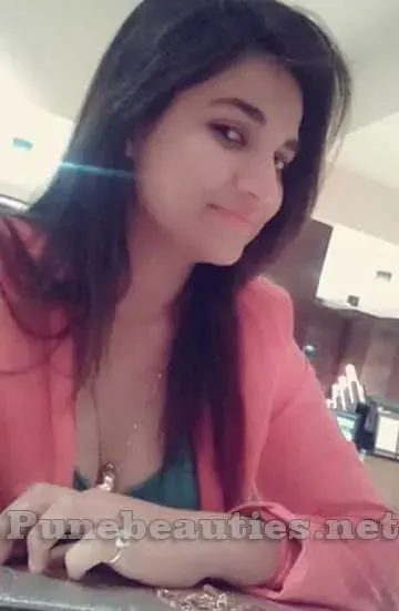 Juicy Pune collegegirl Escorts