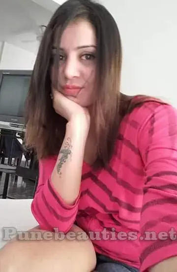 Neha Pune collegegirl Escorts