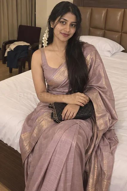 Sreelakshmi, escort in Aundh, Pune