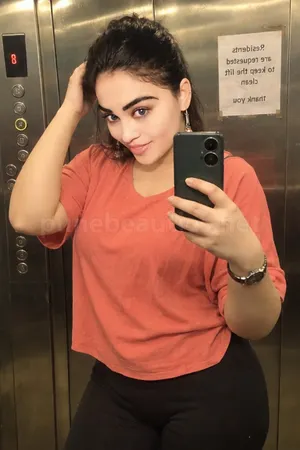 Chitra, escort in Koregaon Park, Pune &ndash; photo 3
